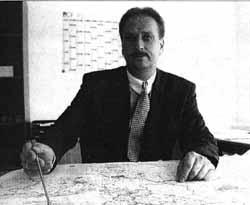 Jungen Unternehmern bietet Frank Kanwischer aus Markt Schwaben &uuml;bers Internet Hilfe an